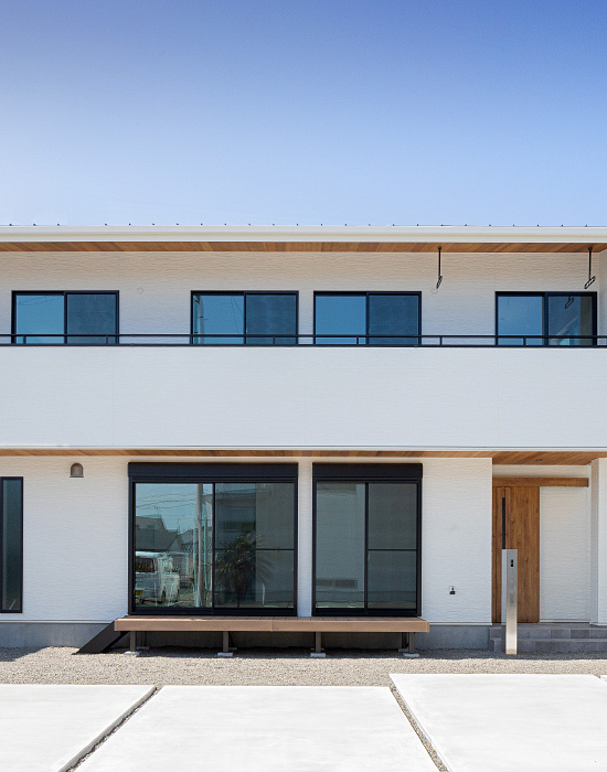 焼津市での高性能注文住宅の施工実績8：こだわりをカタチにした、ナチュラルモダンな家